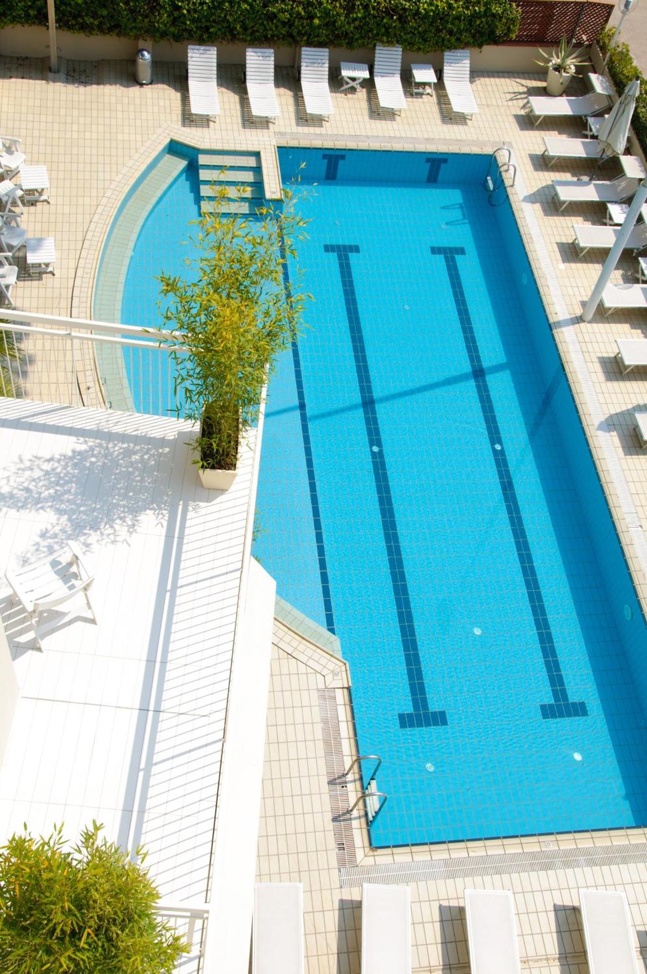 Hotel Trionfal Milano Marittima Esterno foto