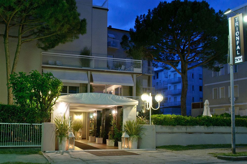 Hotel Trionfal Milano Marittima Esterno foto